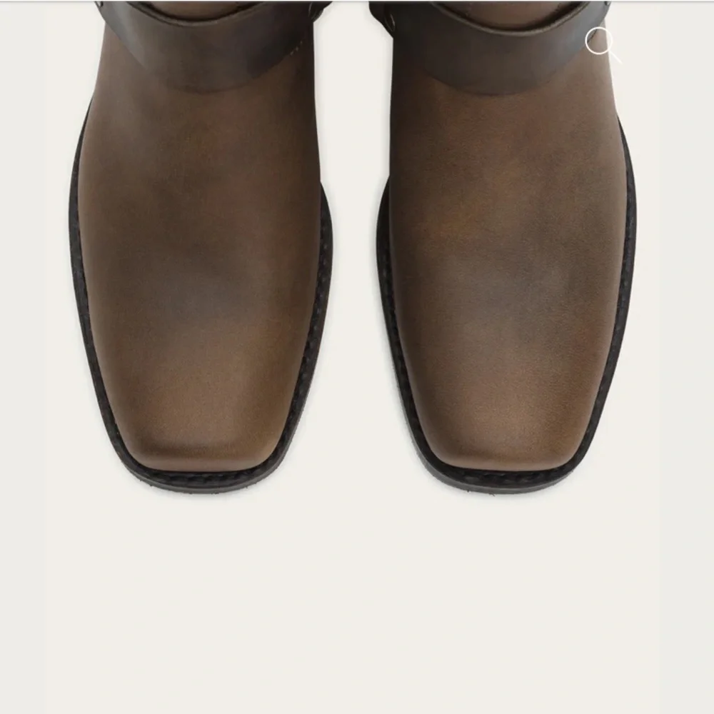 Frye Harness 12R Classic Women’s Boot - Picture 5 of 15